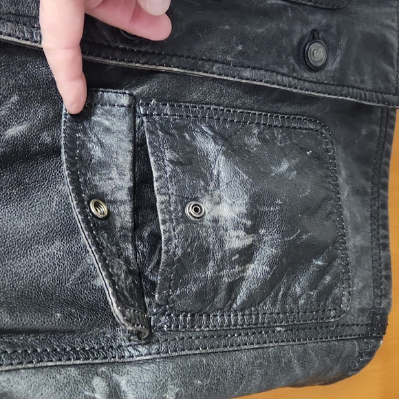 Harley-Davidson Black Leather Vest, Large - Picture 5 of 5